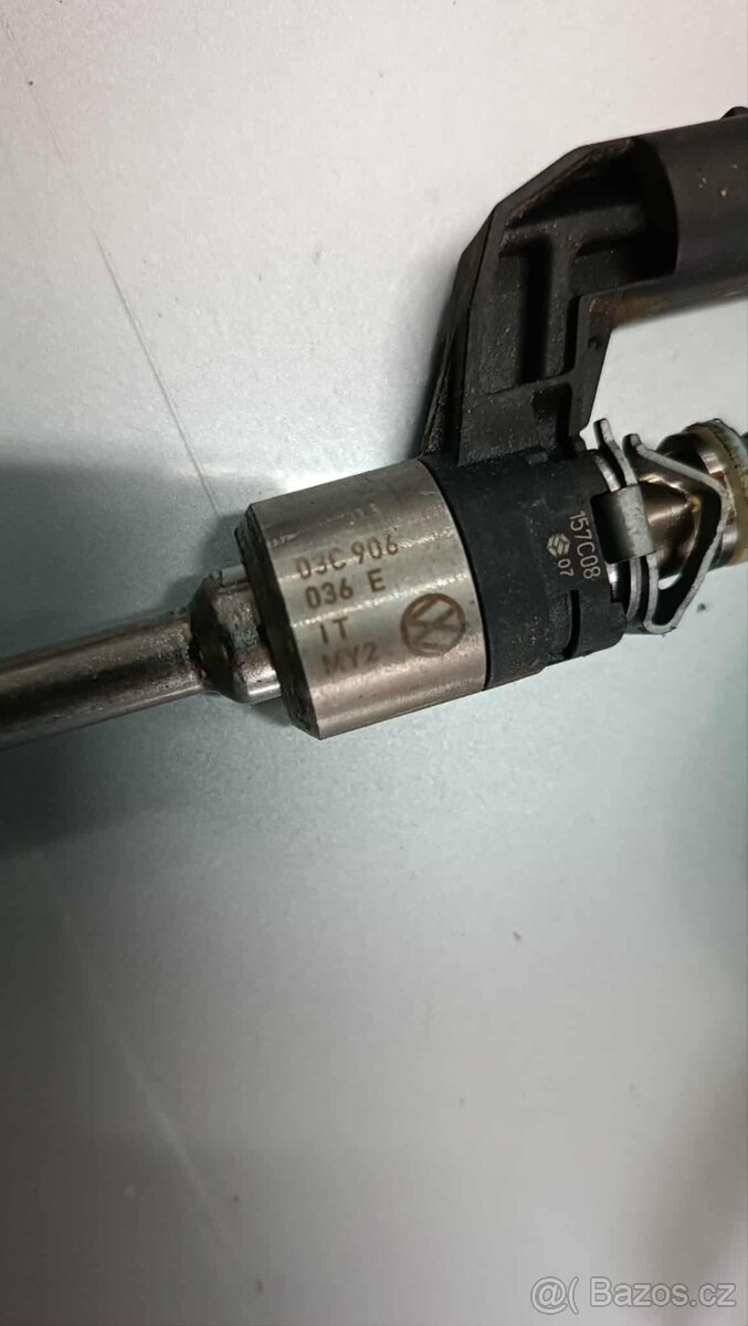 vstřiky 03C 906 036 E 1.4 TSI klapka - 2