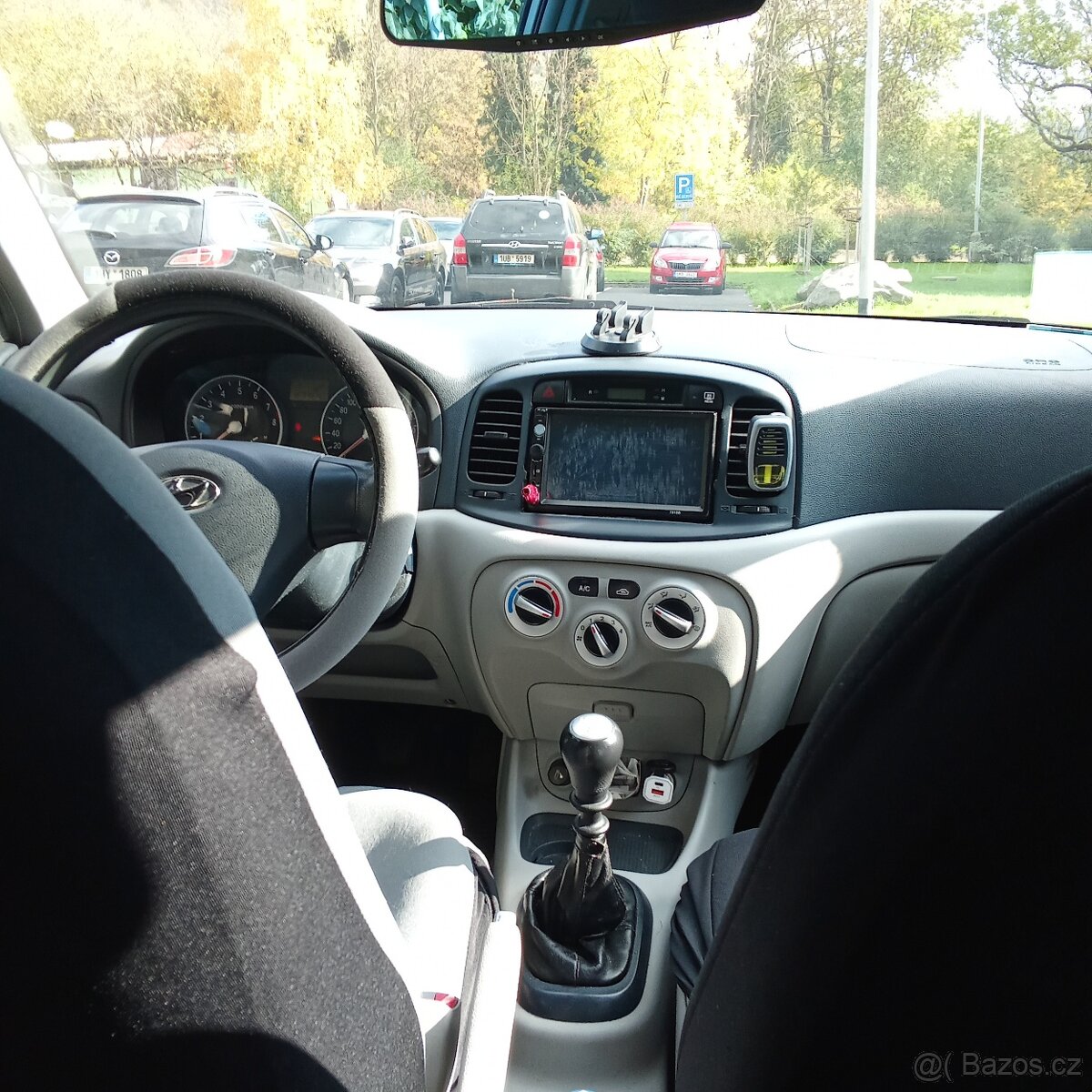 Vyměním Hyundai accent - 2