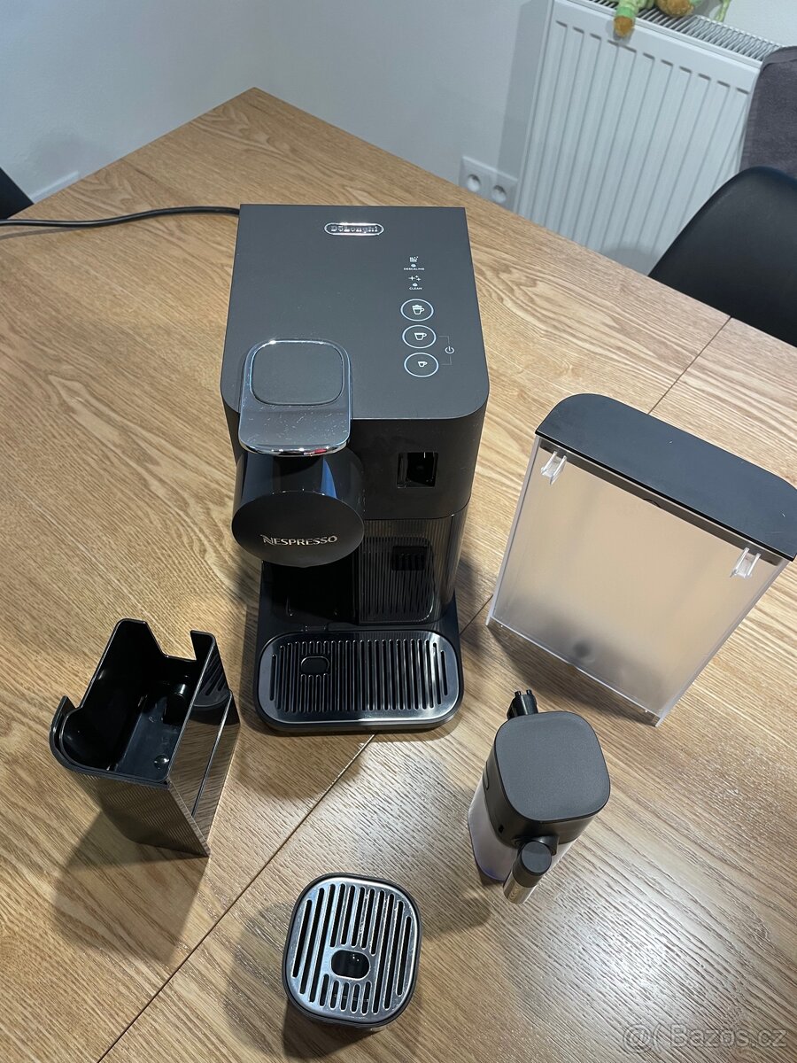 NESPRESSO LATTISSIMA ONE EN510.B - 2