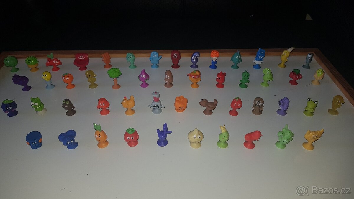 STIKEEZ Šmoulové a jiní za 45ks nebo sestava A , B - 2