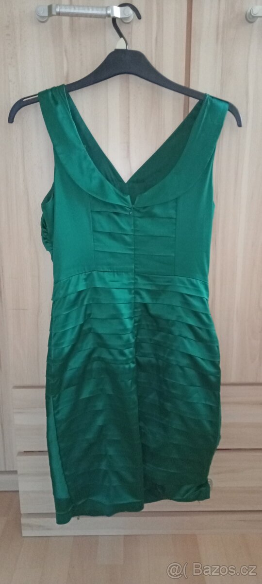 Dámské zelené společenské šaty vel. 38 - 2