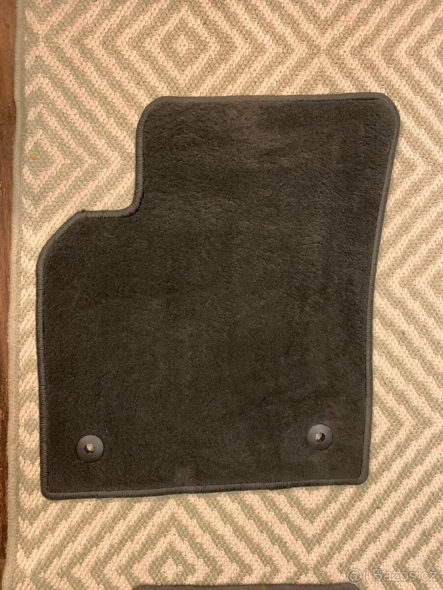 textilní koberce originál Volvo C30 - nové - 2