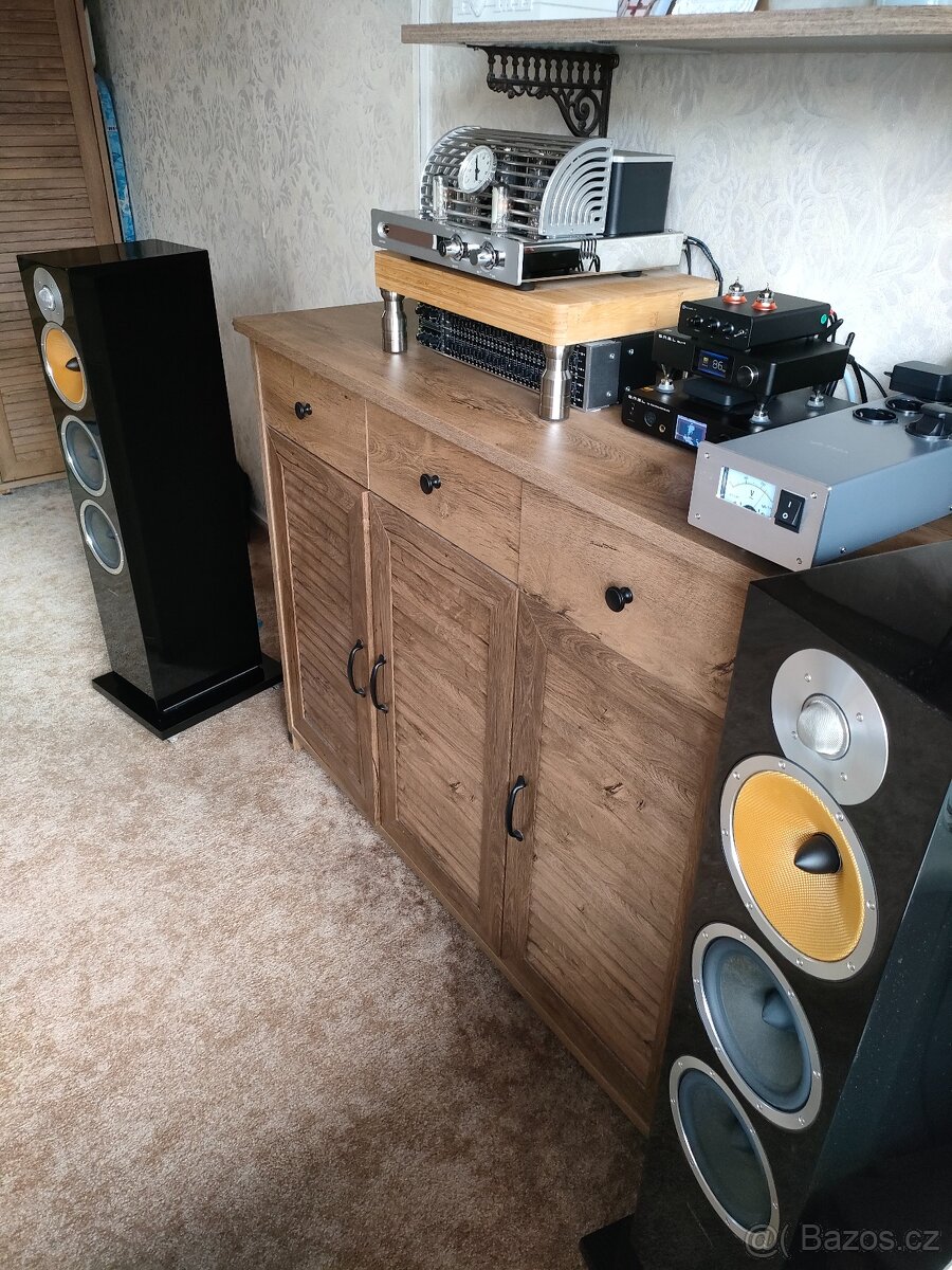 Bowers and Wilkins CM9 - 2