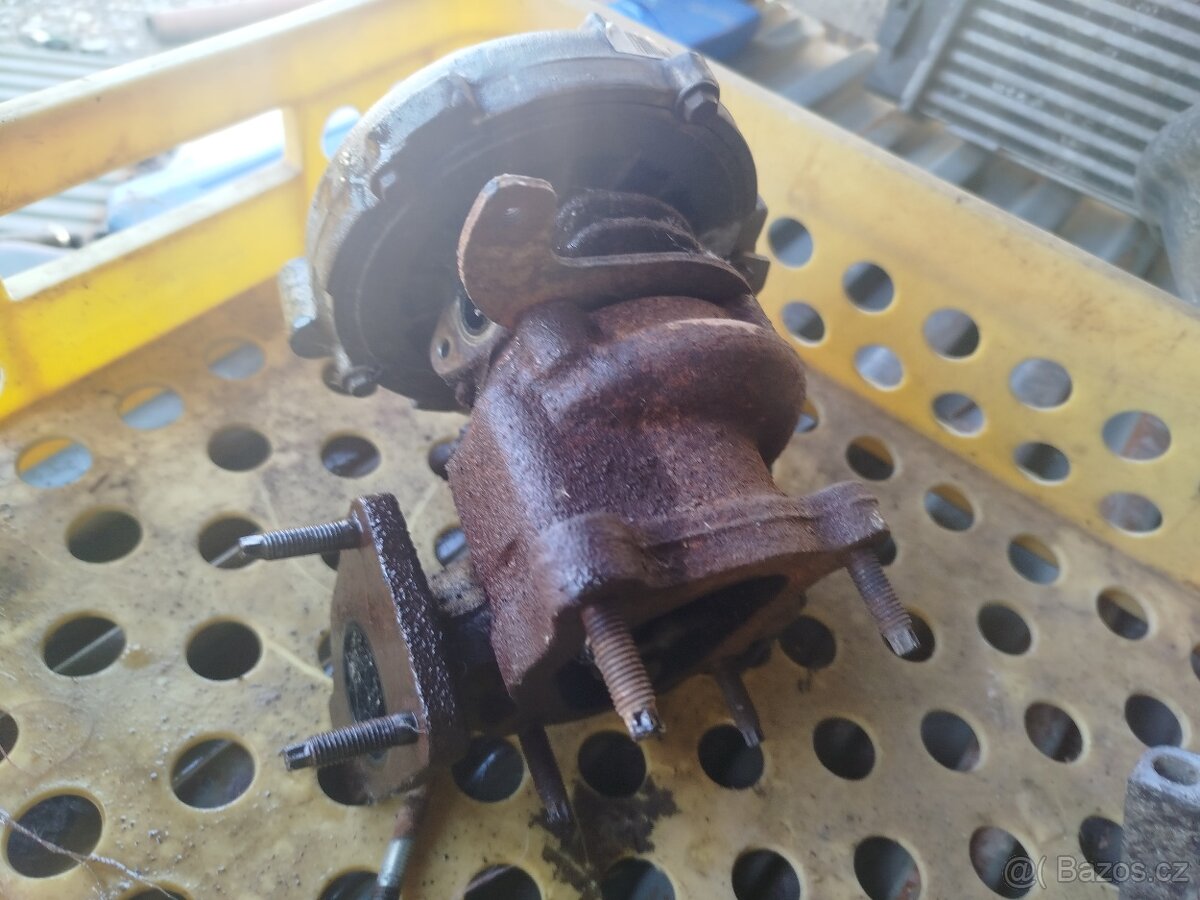 turbodmychadlo 910077 - 2