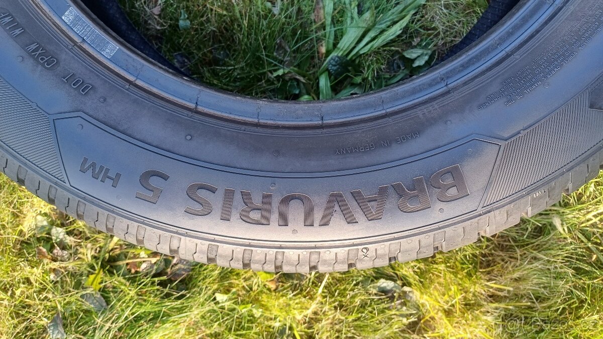 205/60 R16 92 H Barum Bravuris 5 - 2