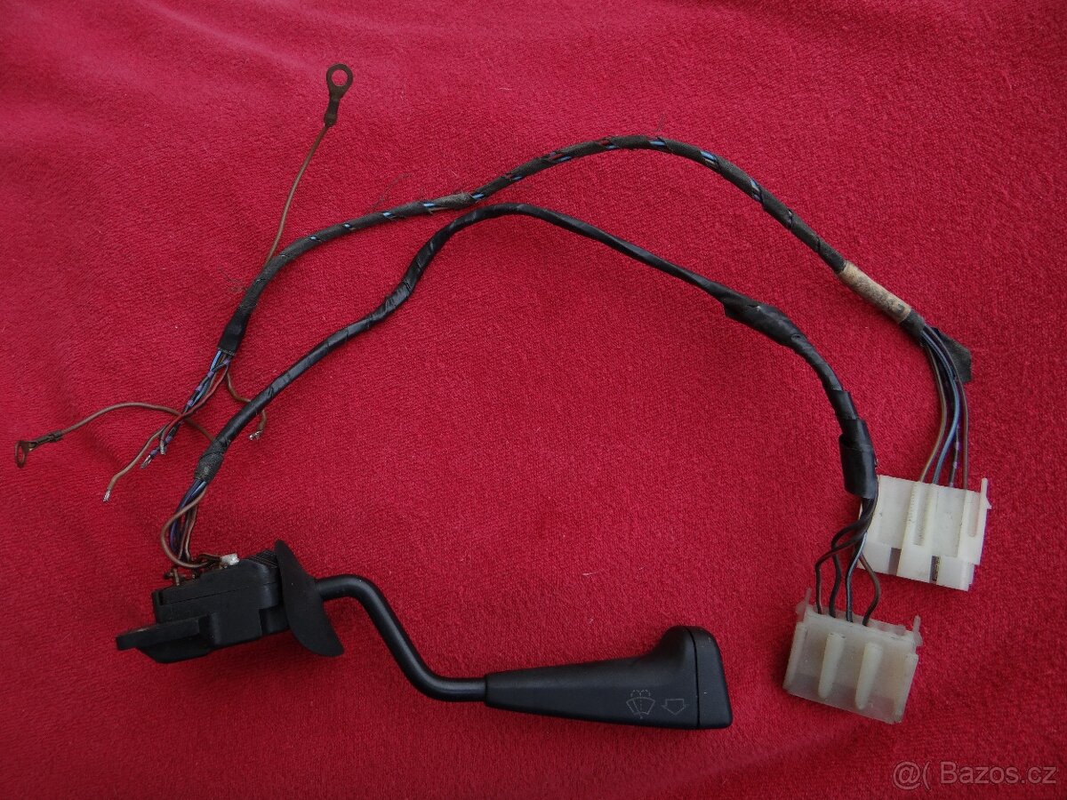Přepínač stěračů BMW-E-30,325i - 2