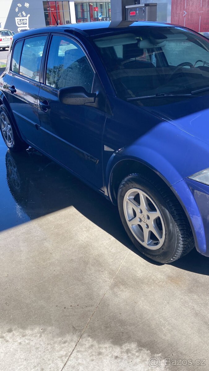 Renault Megane - 2