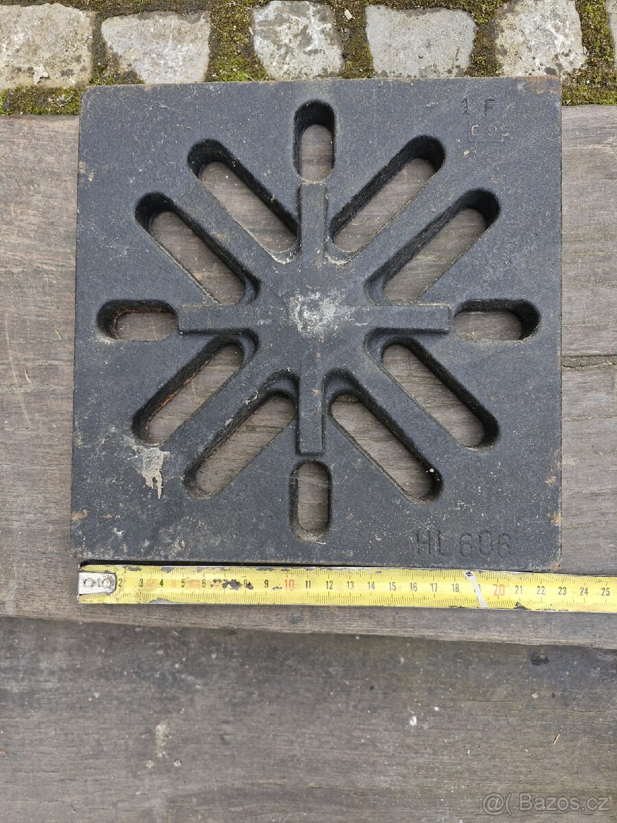 HL litinový rošt 22,6x22,6 cm - 2