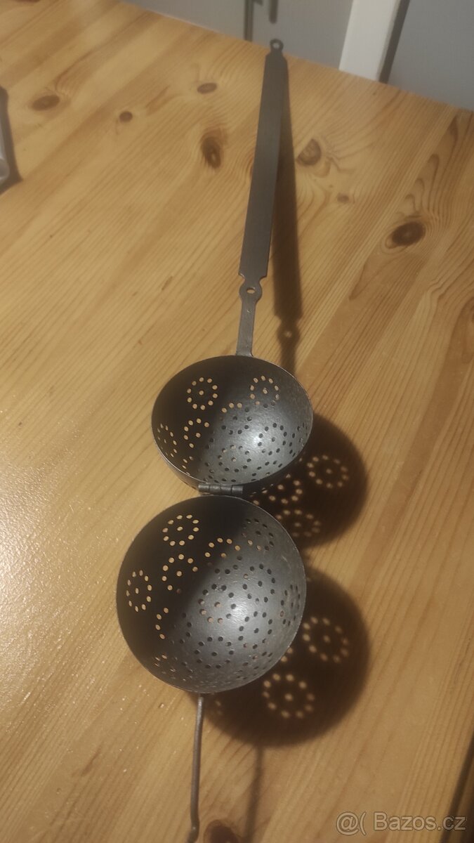 Kuchyňské náčiní cednik - 2