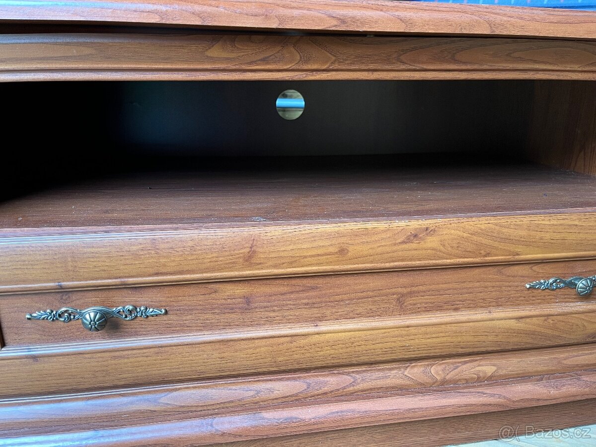 Televizní stolek - 2