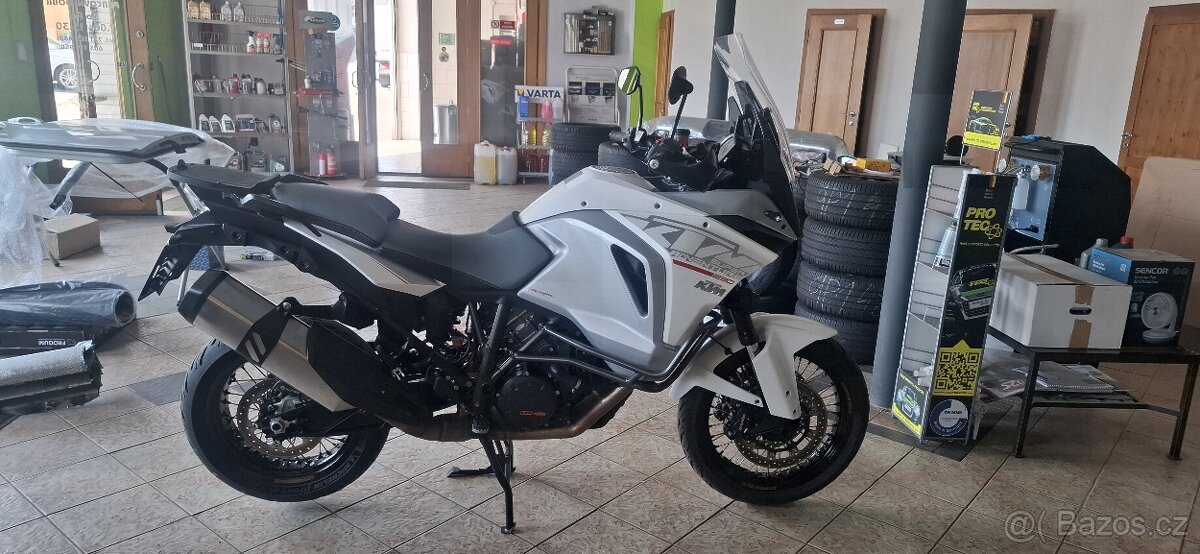 KTM 1290 Super Adventure T - 2