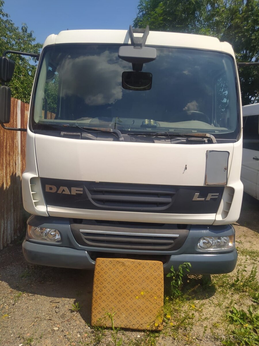 DAF lf45 hakovy nosič - 2