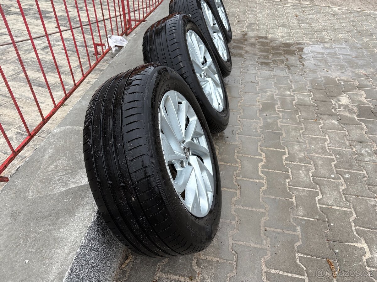 235/60/18 Pneu 7,5J x 18 Renault Espace - 2