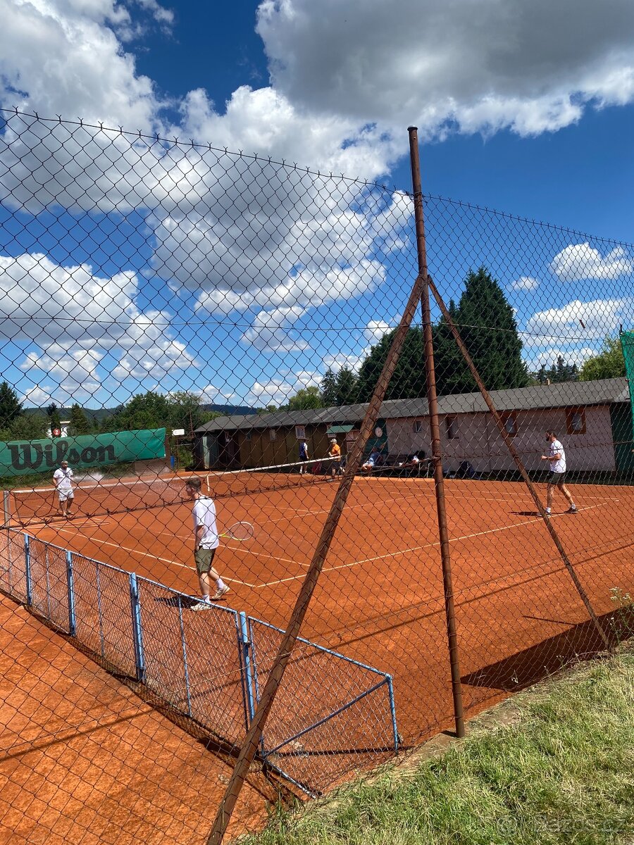 Chatka s předzahrádkou - Černošice - 2