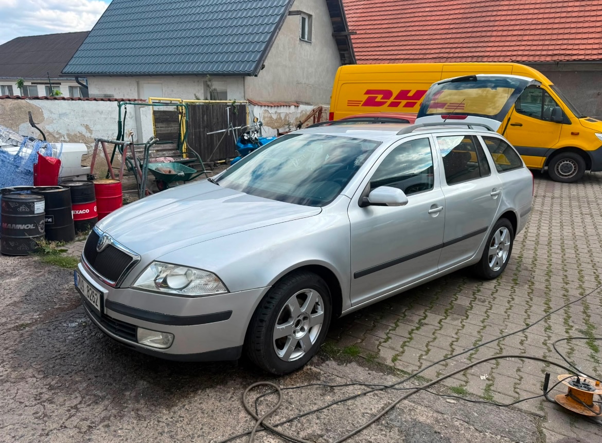 Škoda Octavia - 2