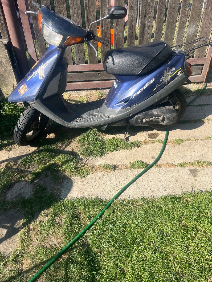 Yamaha - 2