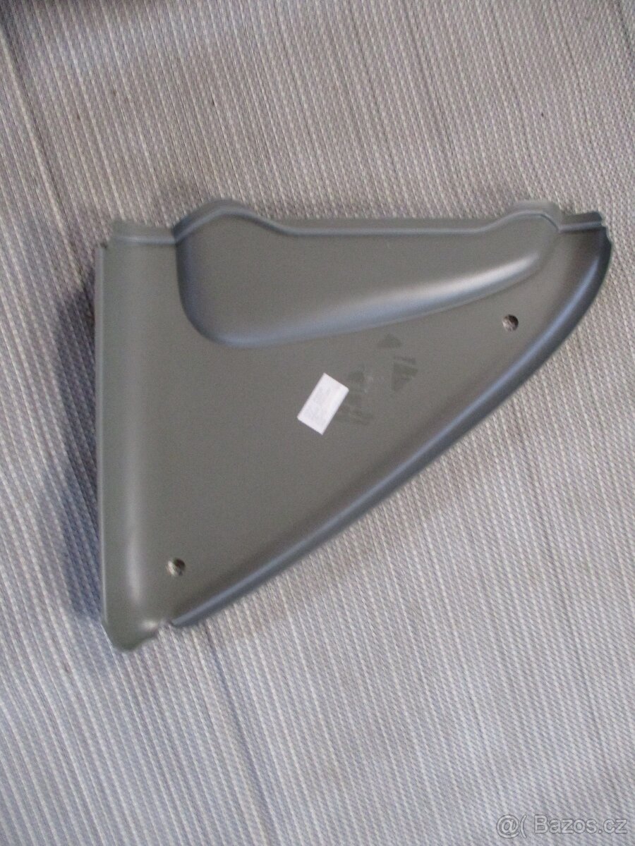 levý roh ke karavanu KNAUS č. P32 - 2