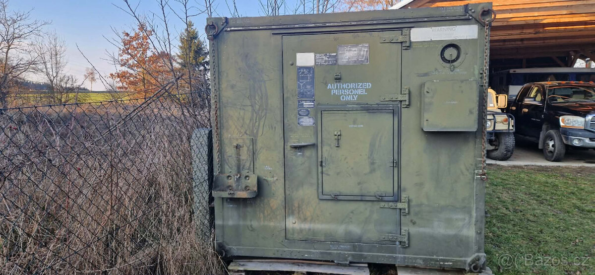Vojenský obytný kontejner US Army - 2