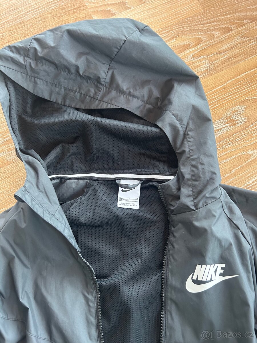 Chlapecká podzimní bunda Nike - 2