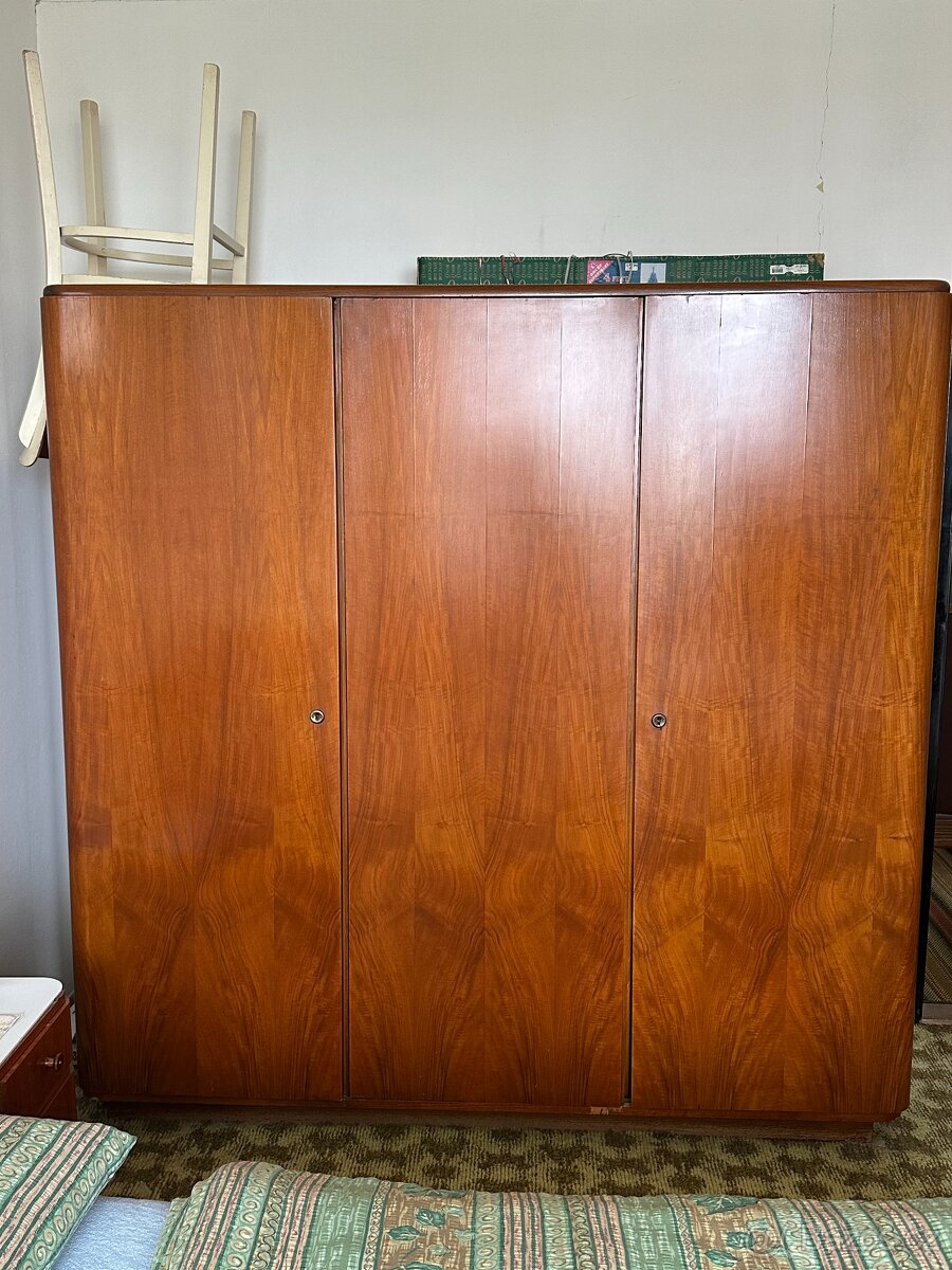 Nábytek ze 60.let - 2