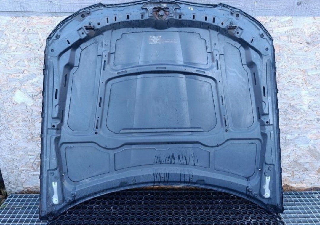 BMW E90 E91 2010-2011 predni kapota - 2
