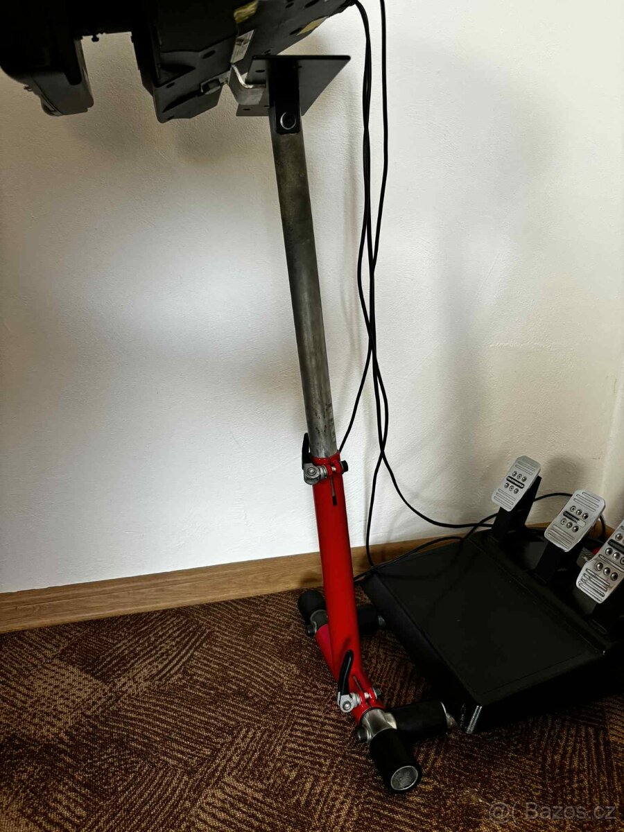 Prodám Thrustmaster T300 RS + Příslušenství - 2