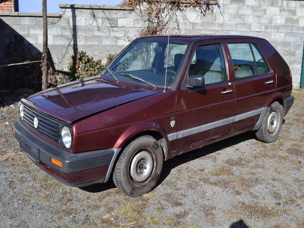 Volkswagen Golf 1.6 CL eko zaplaceno - 2