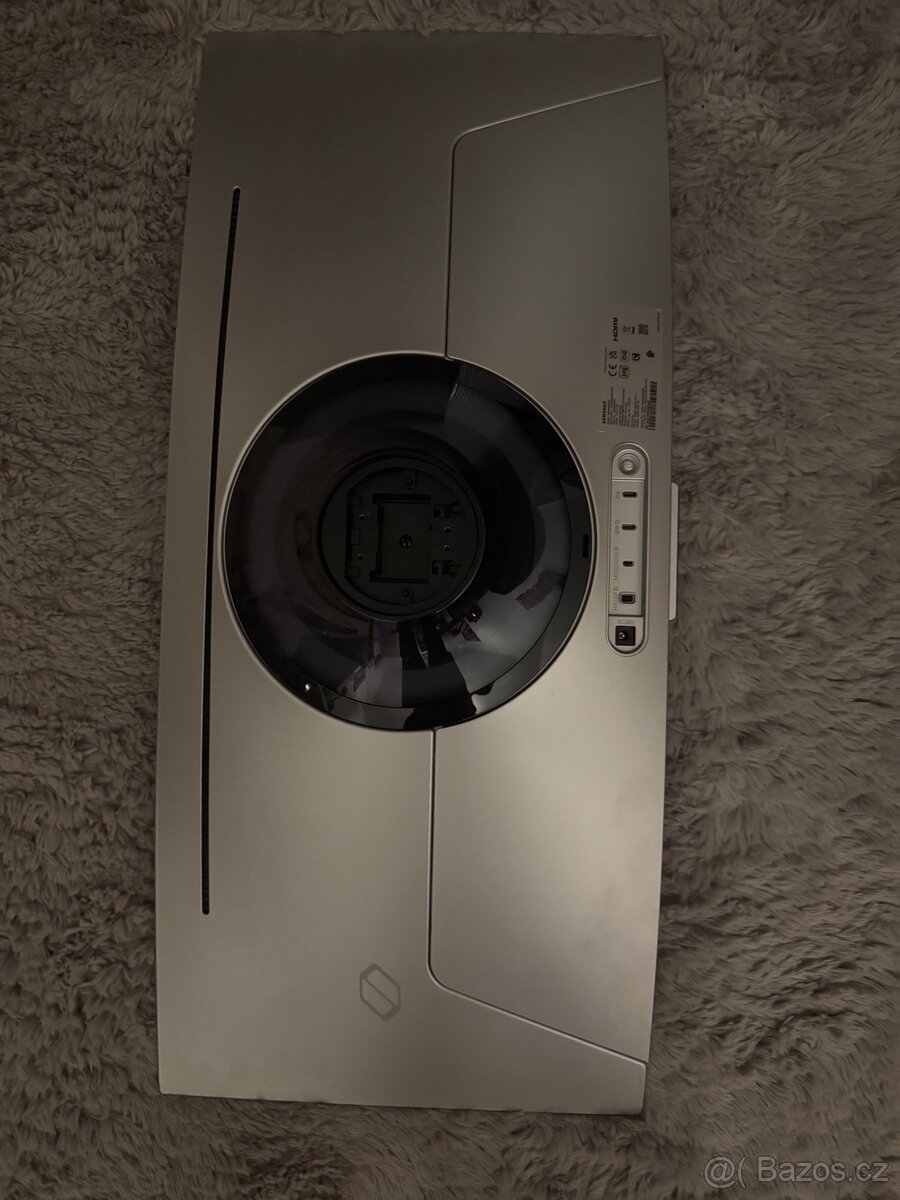 34" Samsung Odyssey G85SB - 2