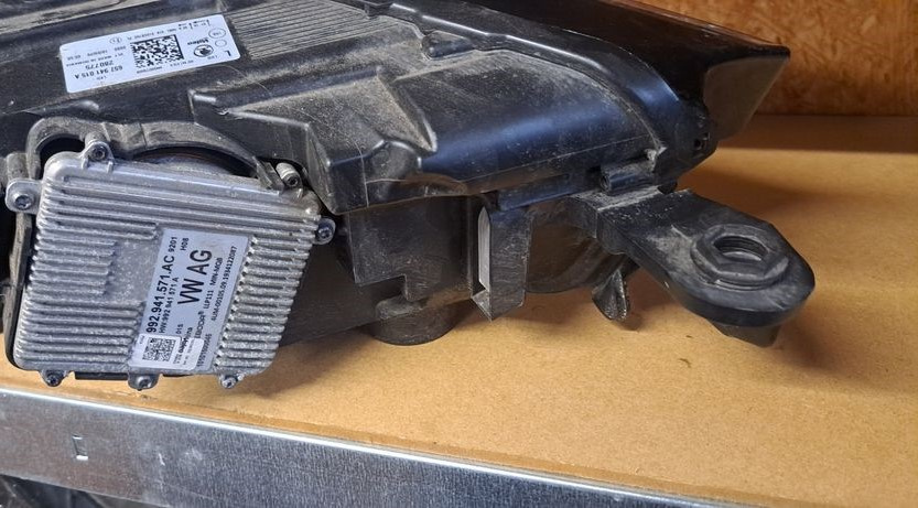 Leve predni svetlo full led skoda scala - 2