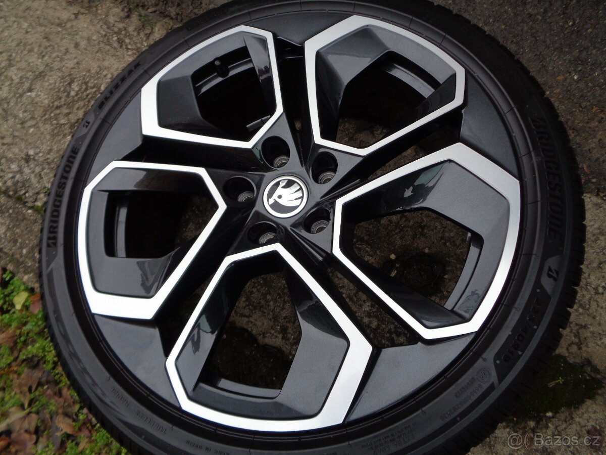 škoda Octavia IV 19 alu kola 5x112 nové - 2