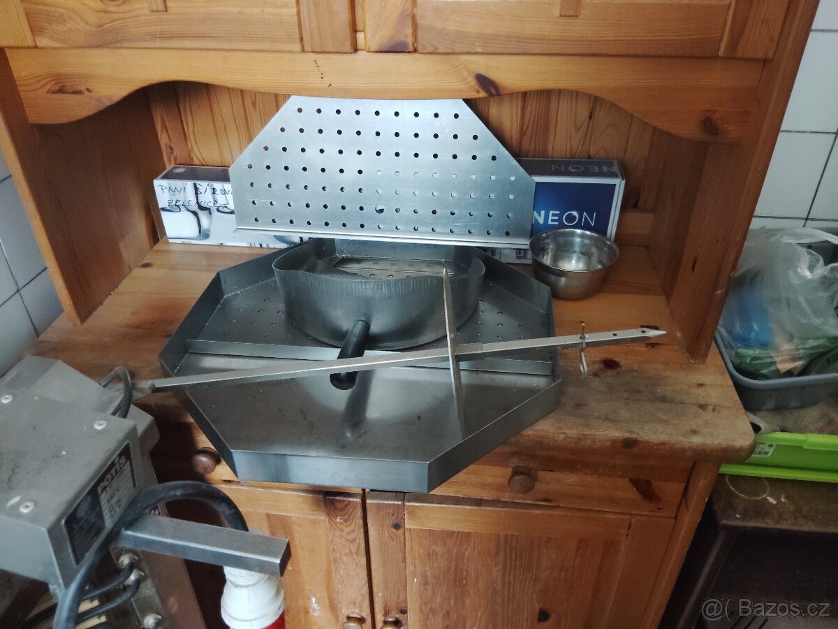 Veliký gril na kebab - 2