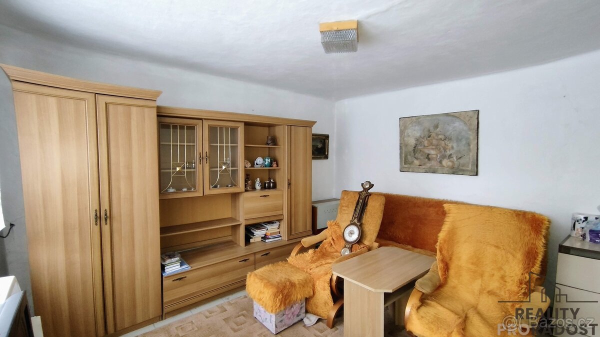 Prodej rodinného domu BUK - 2