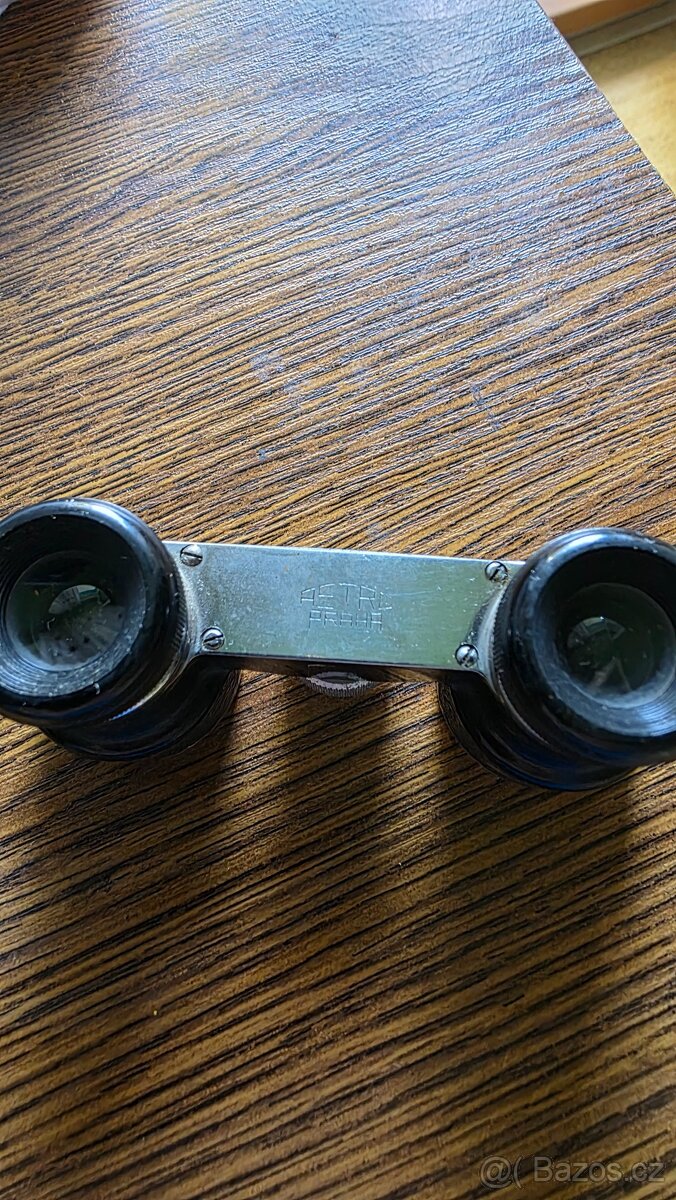 Dalekohled, divadelní kukátka - 2