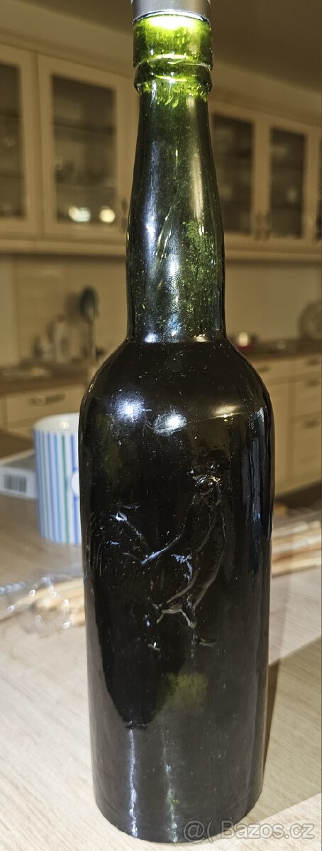 Pivní láhev - 2