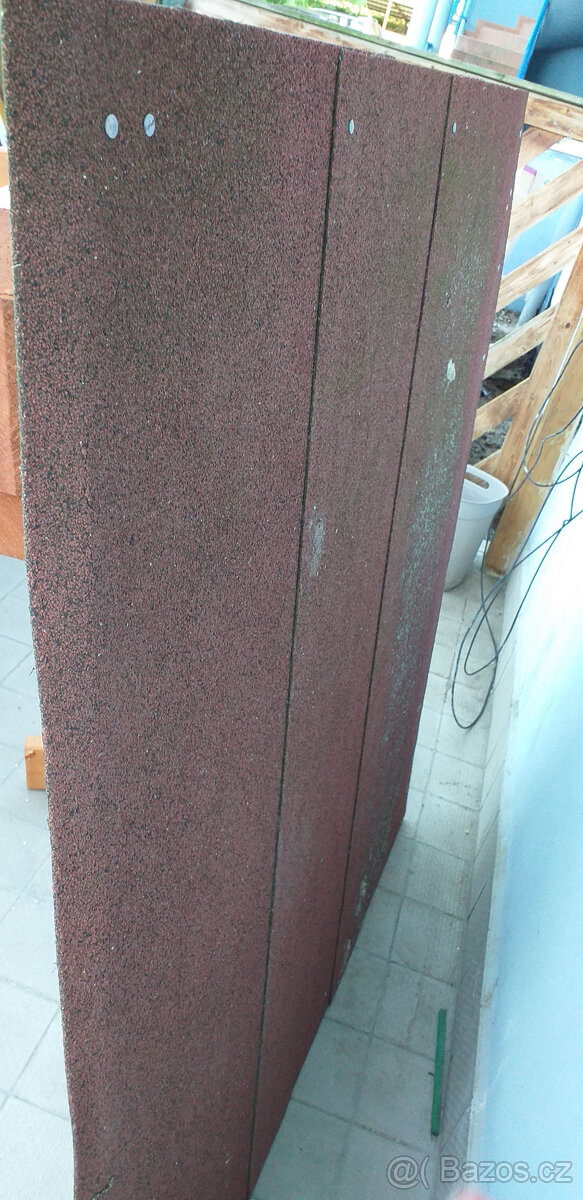 Použitá Dřevěná vstupní stříška - 2