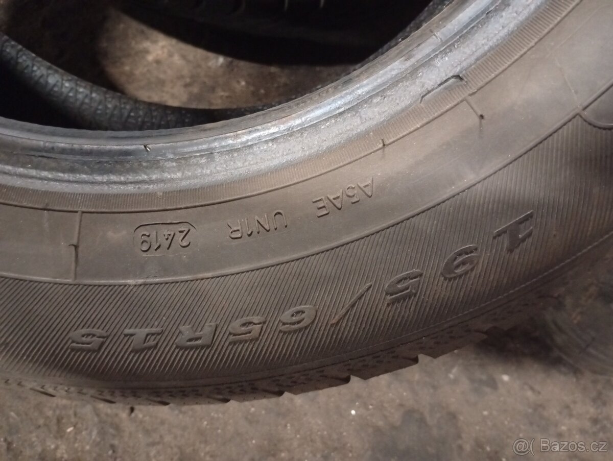 195/65/15 zimní 4ks - 2