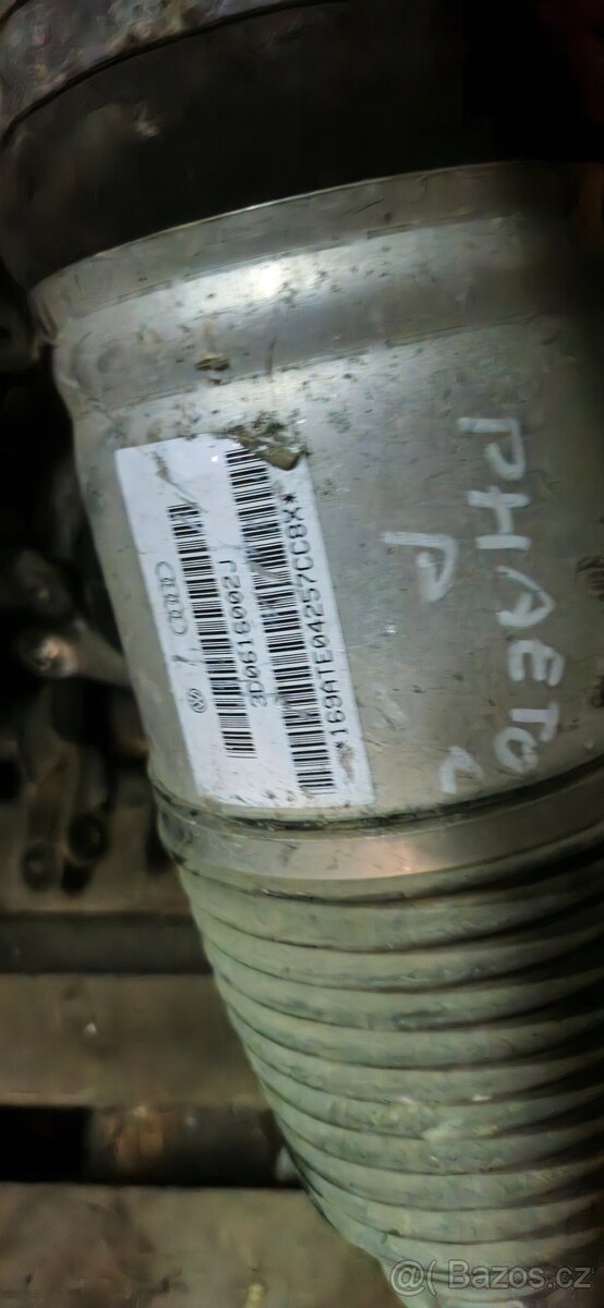 Levy pravy zadni mech vw phaeton - 2