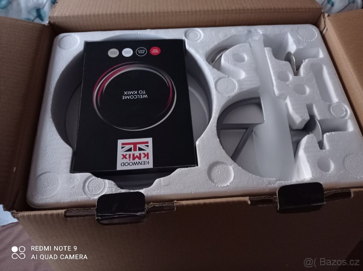 Kuchyňský robot Kenwood KMX 750 BK - 2