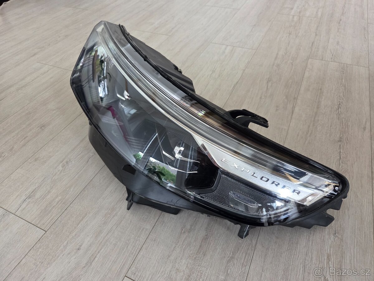 Přední levé LED světlo Ford Explorer - 2