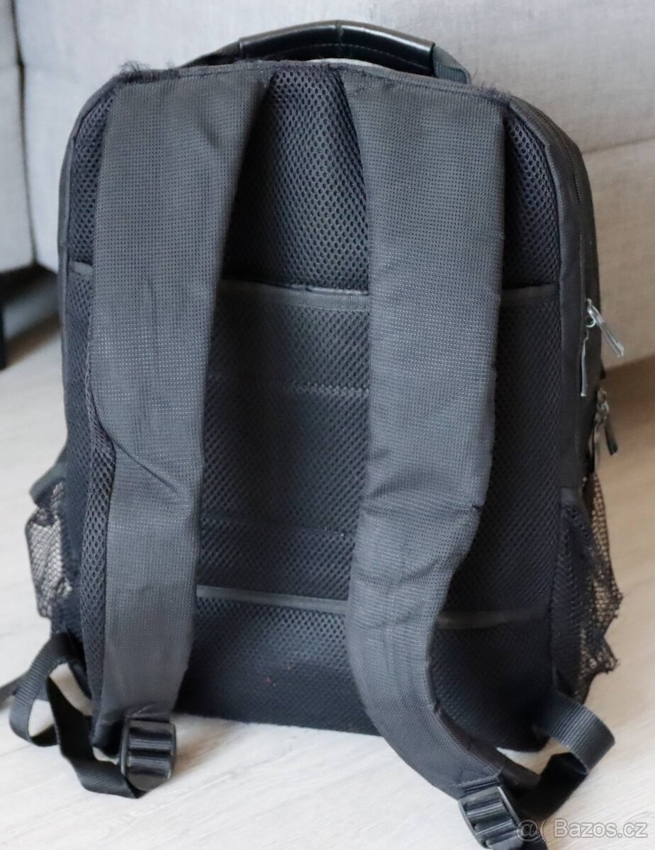 Nošený notebookový batoh Genius - 2