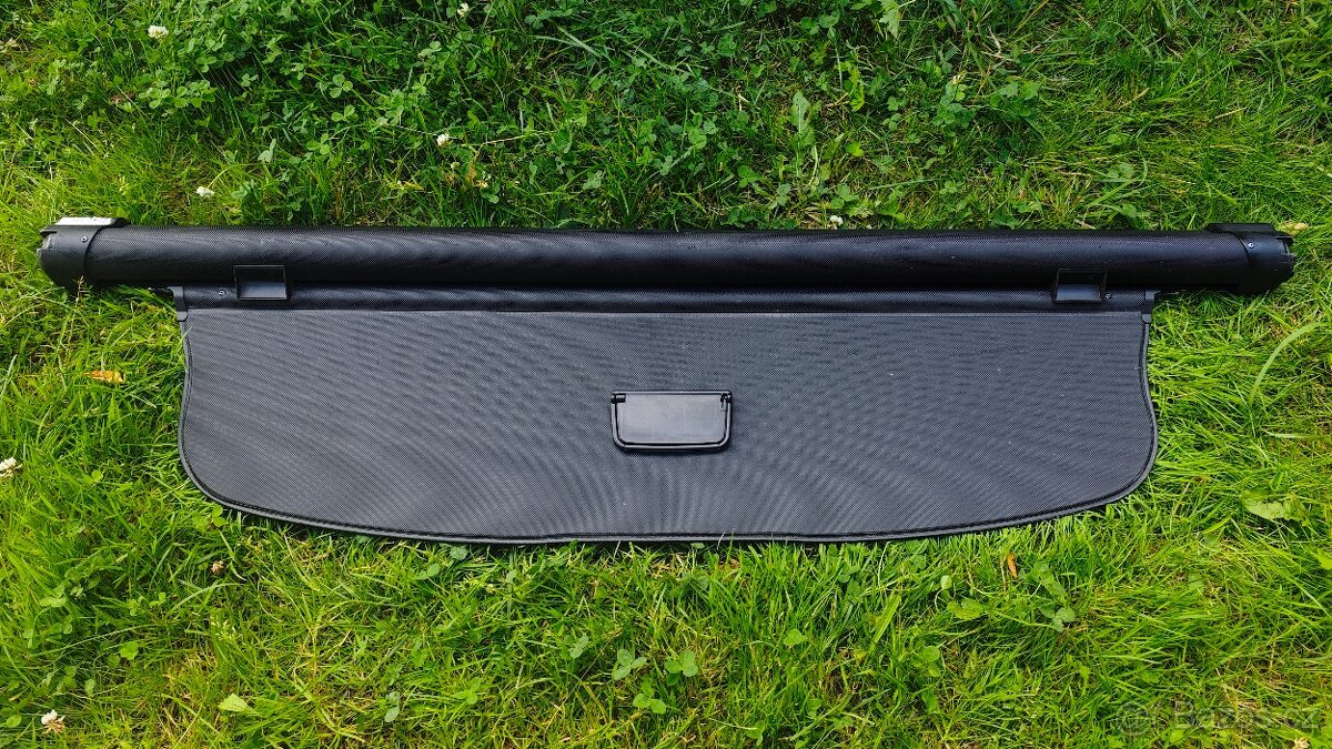 Roleta kufru Audi A4 B8 - 2