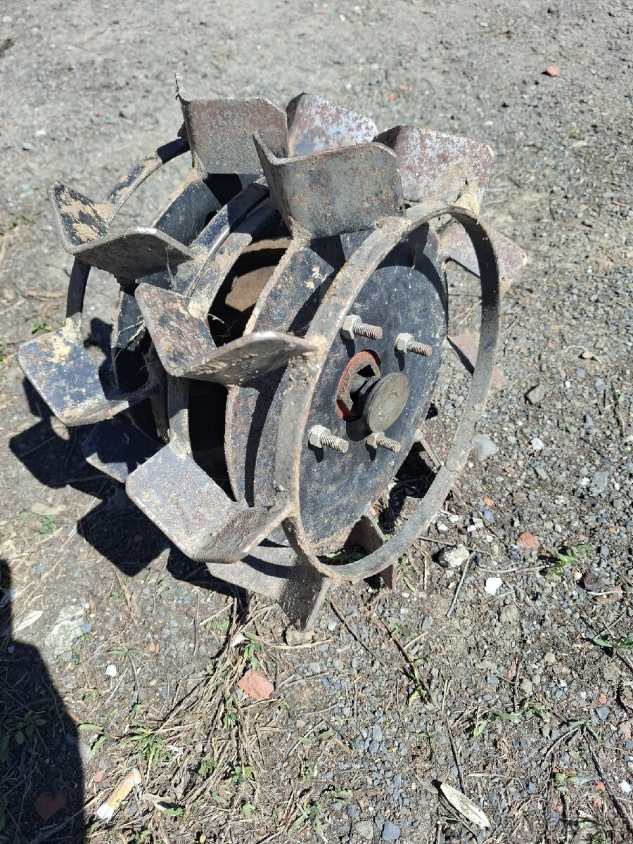 Orné kola tera vari - 2