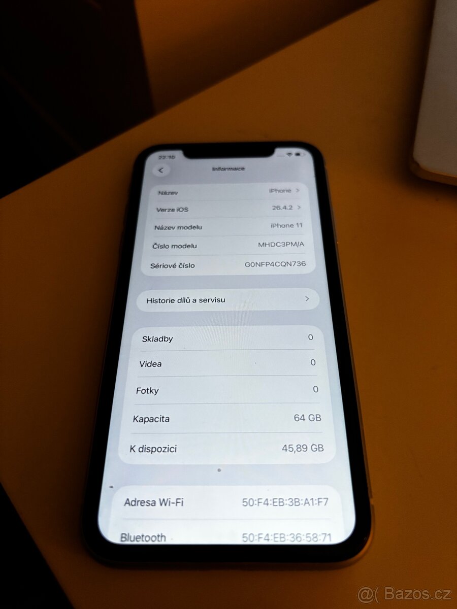 Apple iPhone 11 64GB - 2
