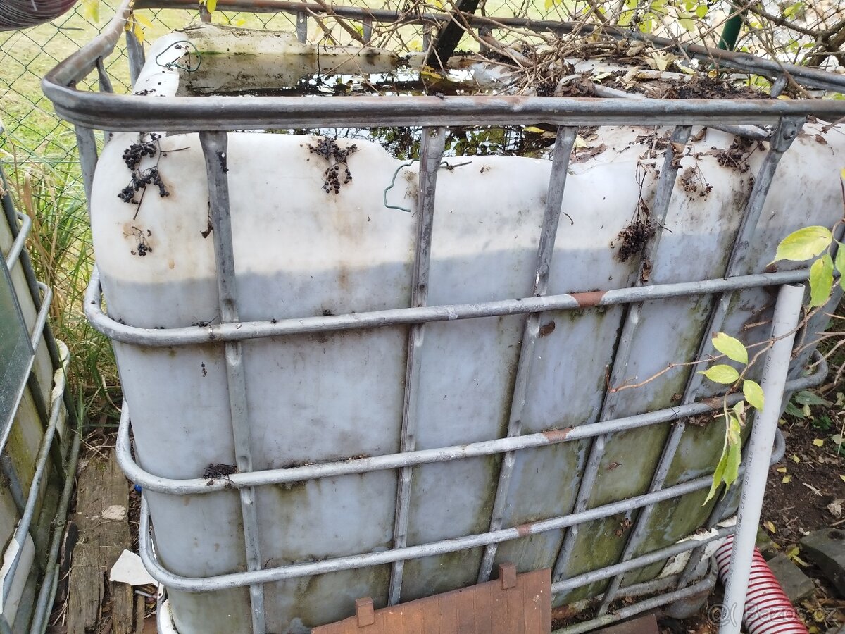 IBC nádrž na vodu - 2