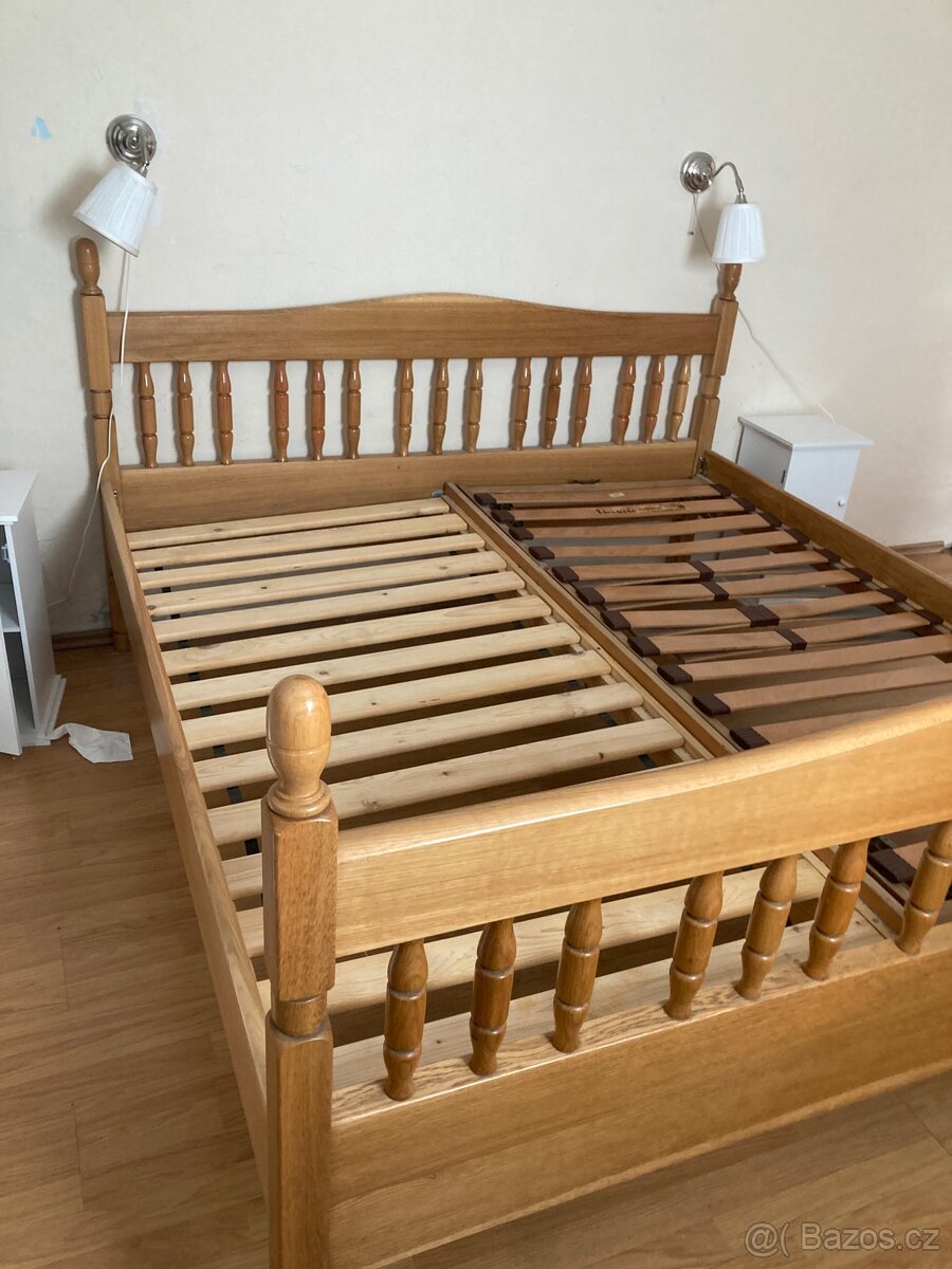 Prodám postel z masivu - 2