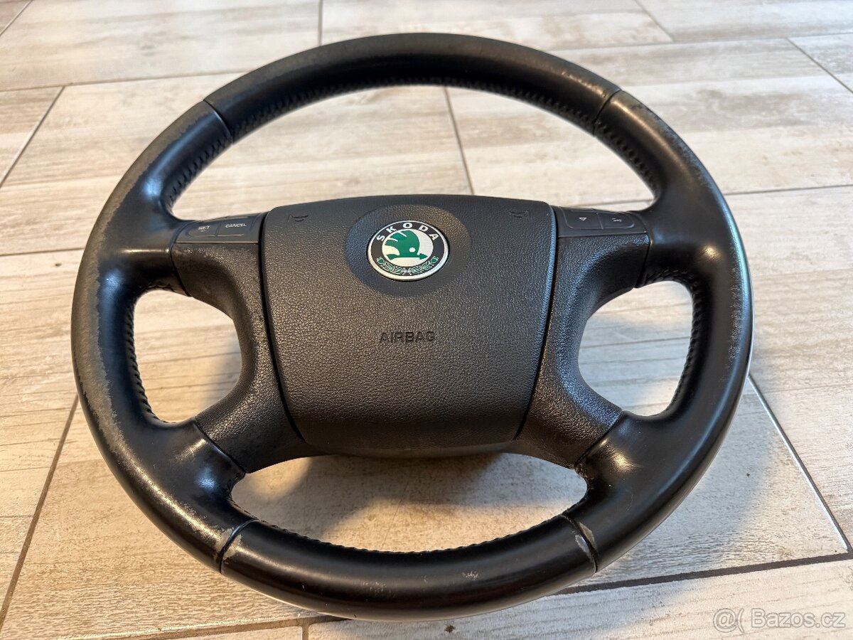 Volant Superb 1 Facelift - 2