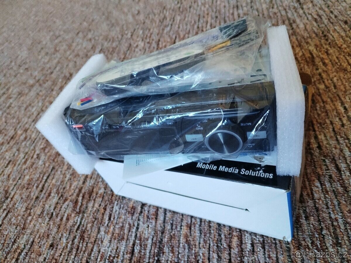 Autorádio, nové, s bluetooth - 2