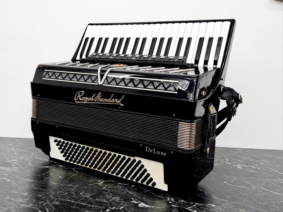 Harmonika Akordeon ROYAL STANDARD - 2