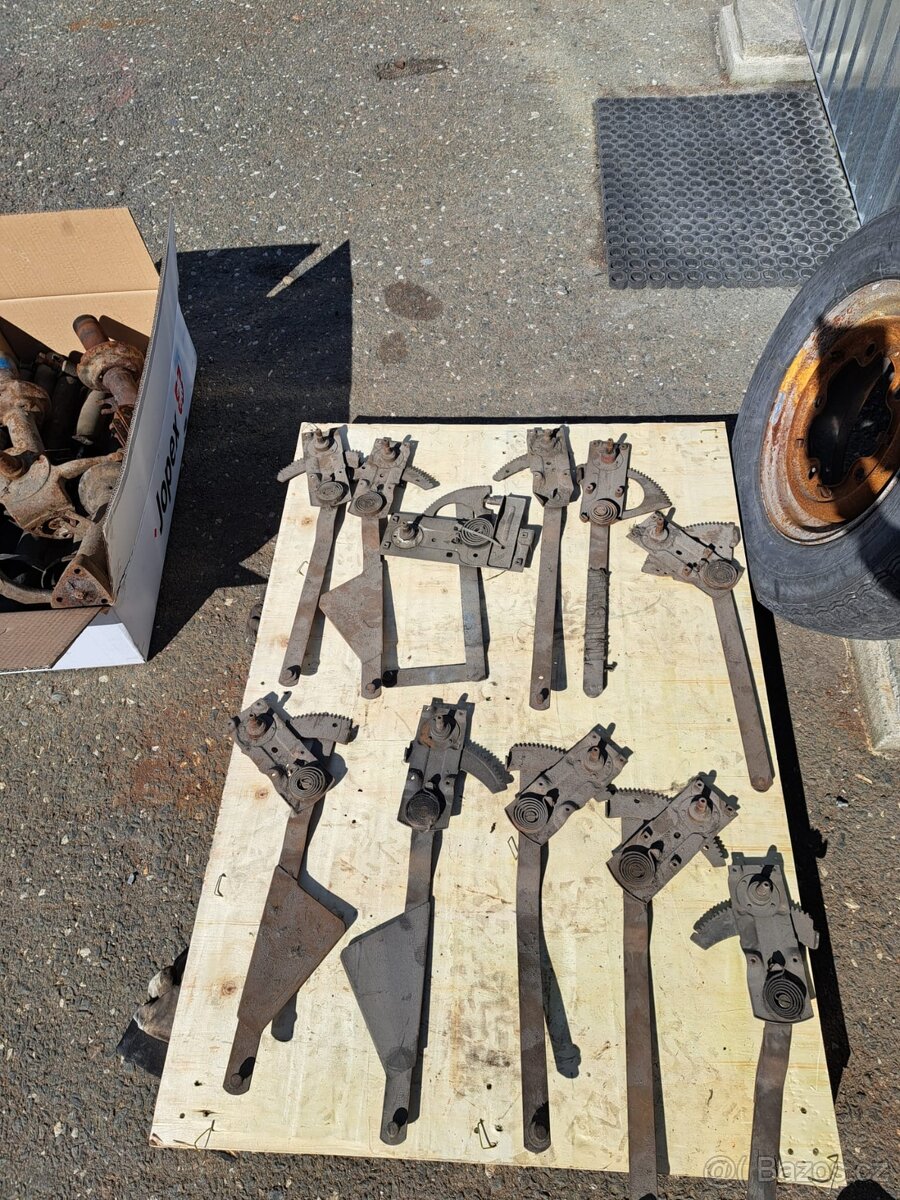 Stahovačky oken - VW Brouk - 2