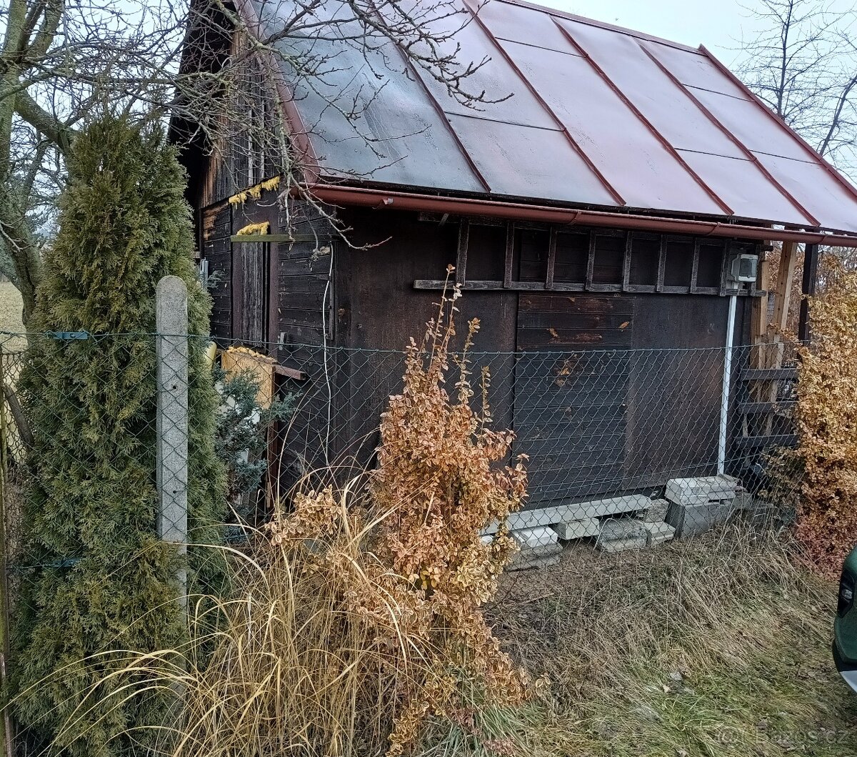 Daruji za odvoz dřevěnou chatku - 2